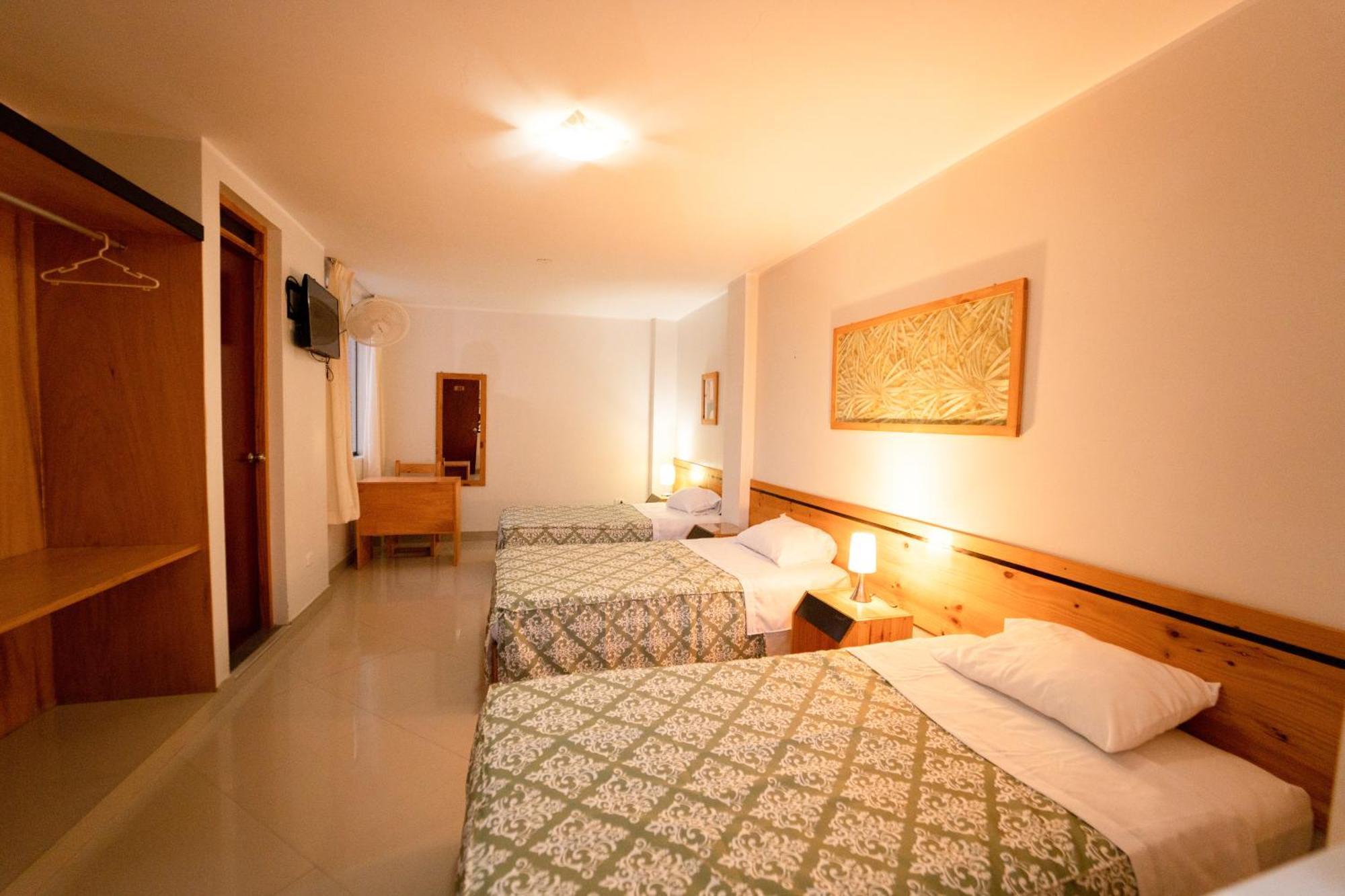 Hostal Los Balcones Νάζκα Εξωτερικό φωτογραφία